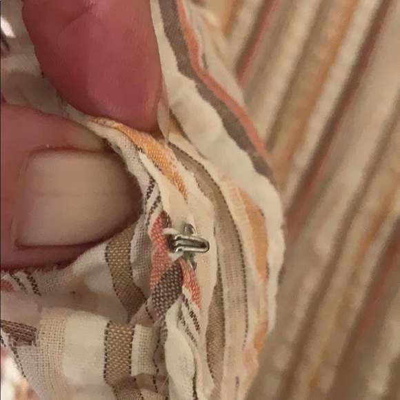 Pretty Ruffle Blouse - Picture 3 of 7